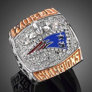New England Patriots Championship Ring... Fast shipped from USA